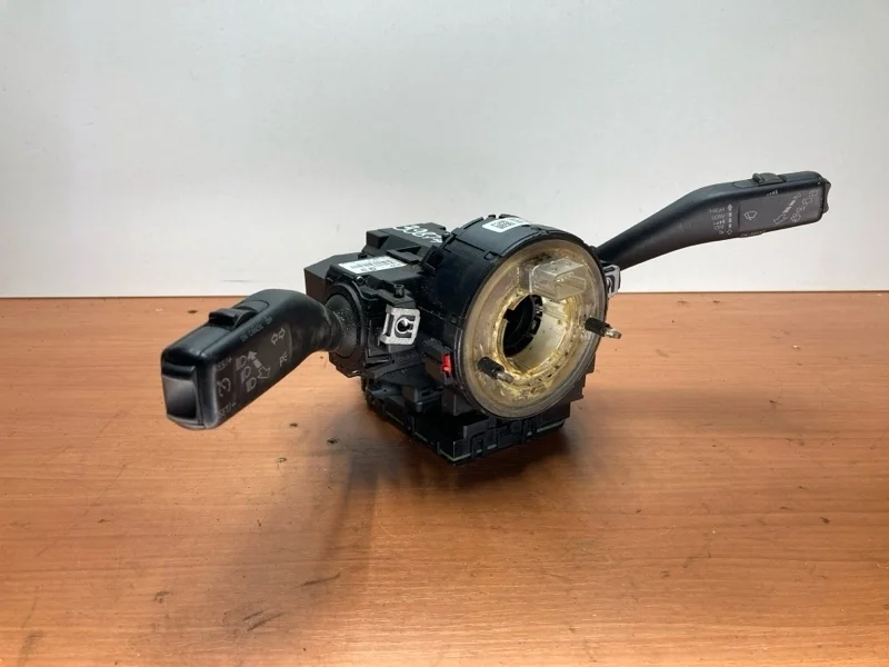 Подрулевой переключатель Skoda Octavia A5 2003-2013 1K0953503JH