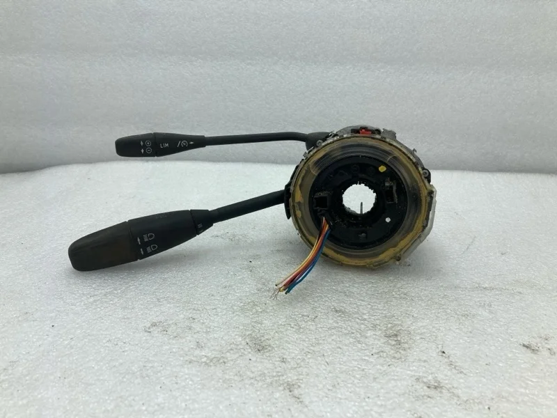 Подрулевой переключатель Mercedes E W211 2002-2009 A1715402245