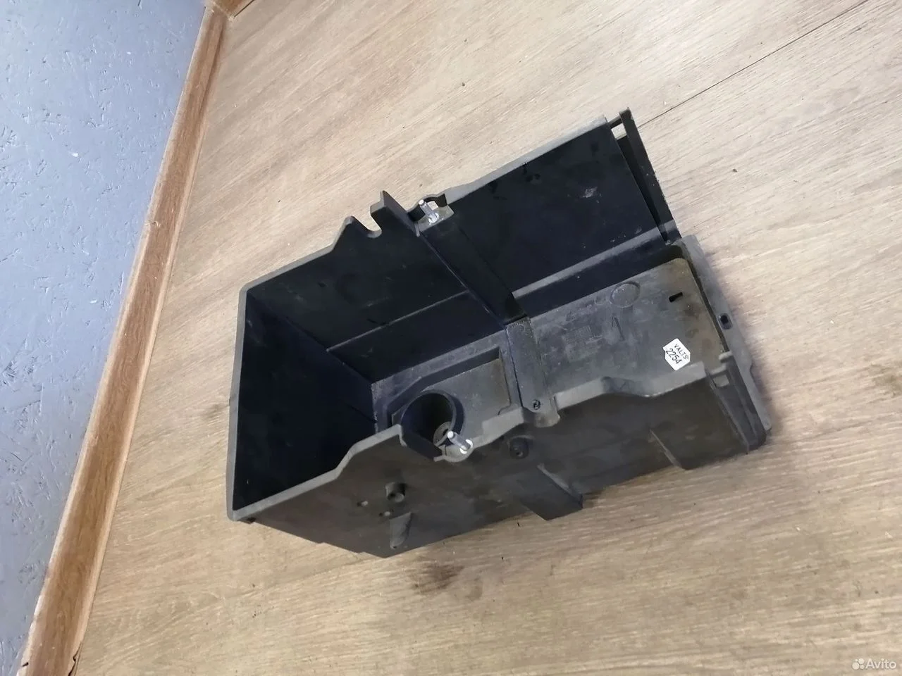 Площадка под акб ford focus 3 / kuga 2