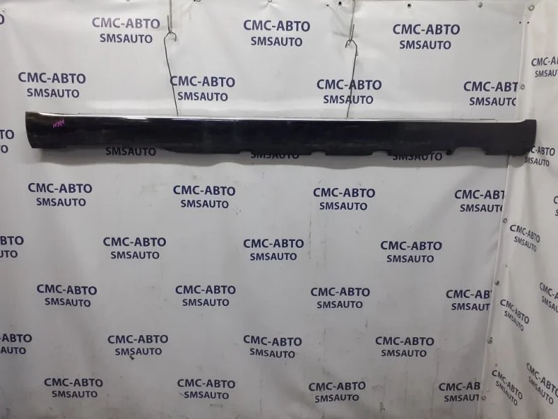 Накладка порога Audi A8 4H0853860E D4 3.0 CRE, правая