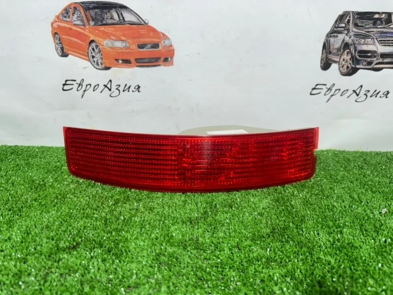 Фонарь противотуманный Volvo Xc90 2009 31111185, задний правый