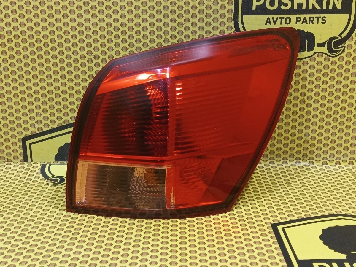 Фонарь в крыло Nissan Qashqai 2008 J10E