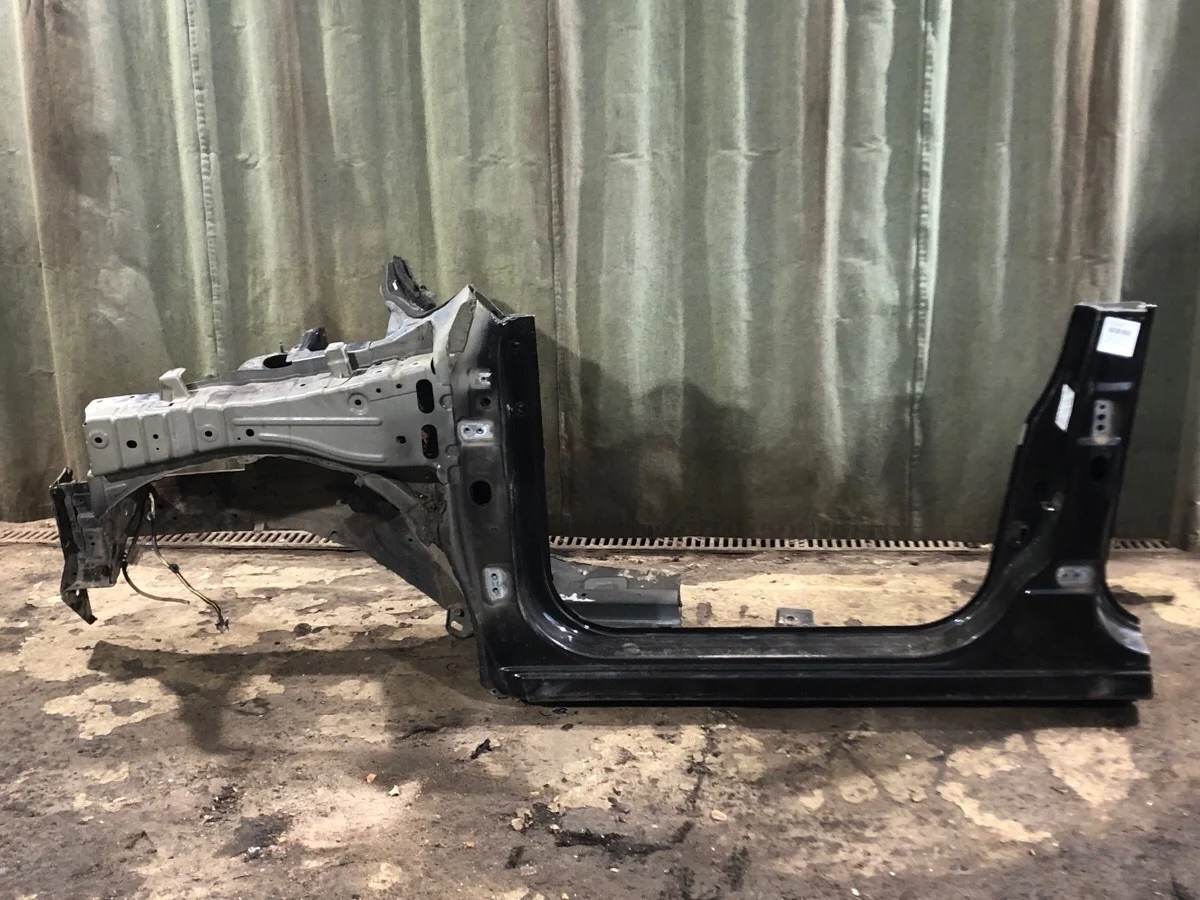 Часть кузова отрезная четверть Nissan Qashqai 2008 J10E