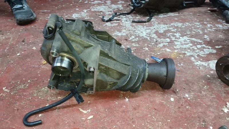 Раздаточная коробка Ford 5155800 3. И 4WD