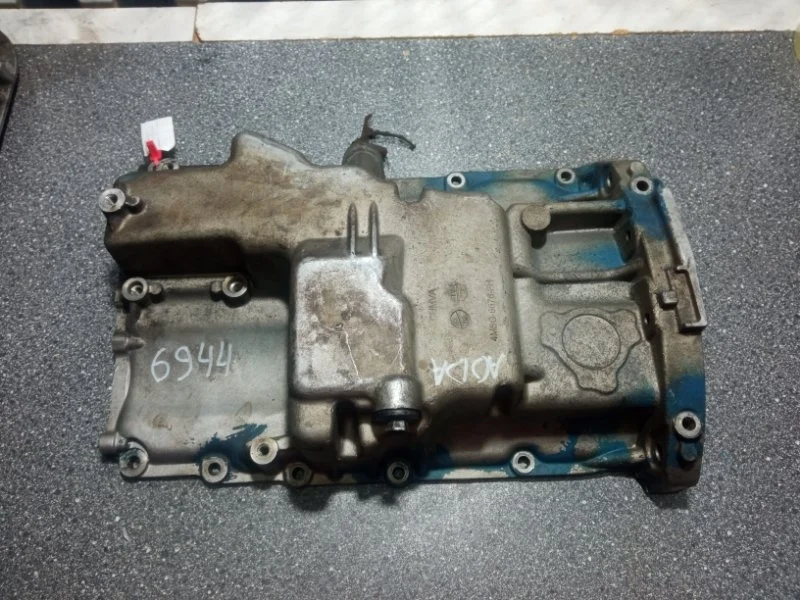 Поддон масляный двигателя Ford Focus
