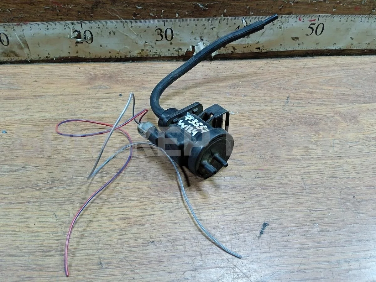 Клапан вакуумника Mercedes (Мерседес) E-класс В124/С124/Ц124/A124
