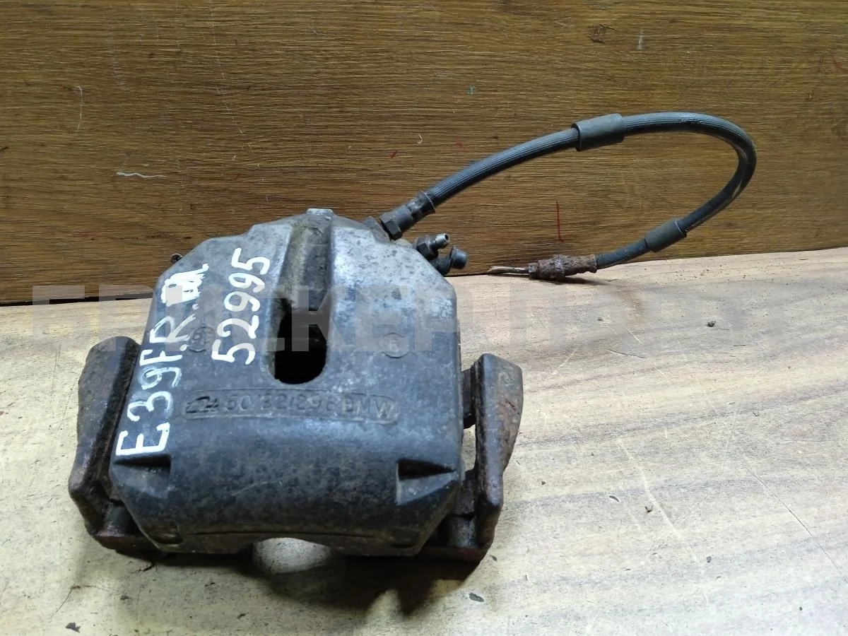 Суппорт передний БМВ 5 серия E39