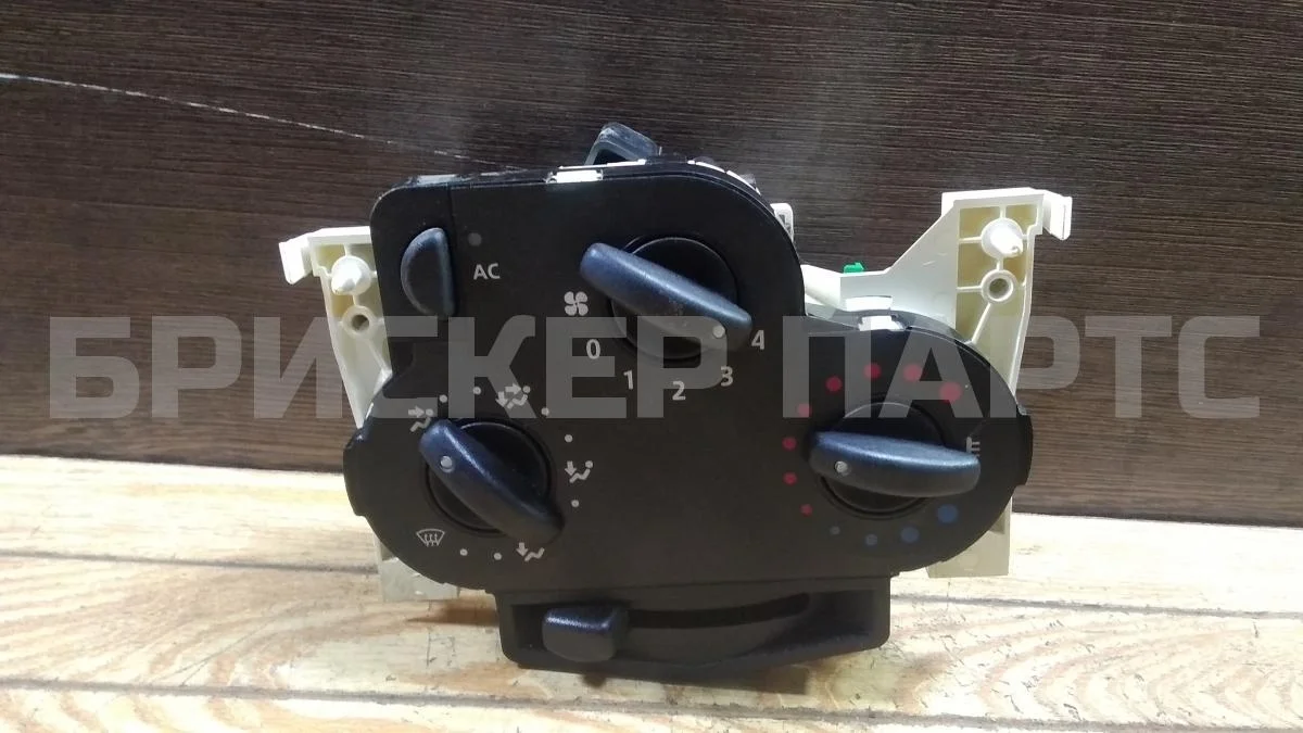 Блок управления печкой Рено Логан 1  LS0G/LS12