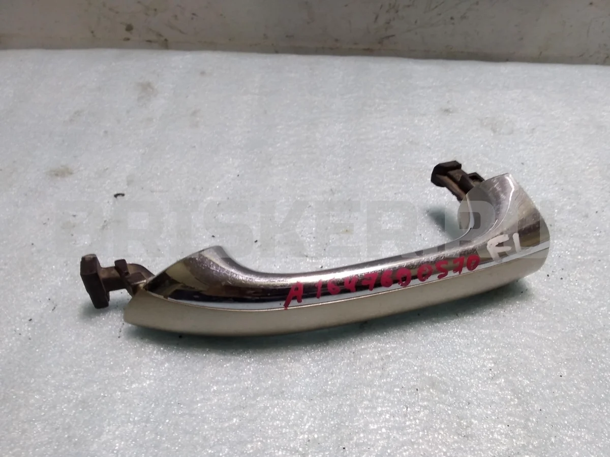 Ручка двери передней Mercedes (Мерседес) M-класс W164 (ML)