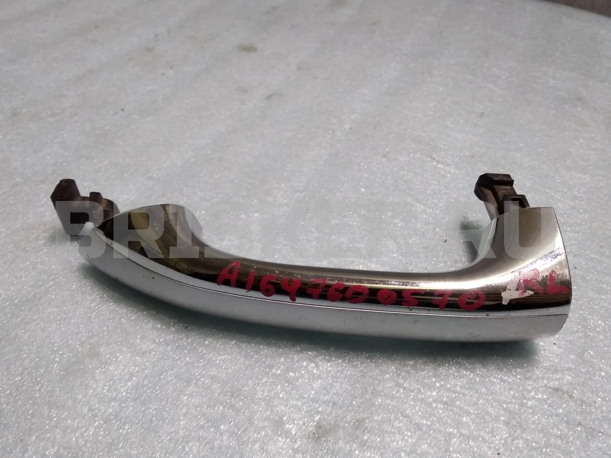 Ручка двери задней Mercedes (Мерседес) M-класс W164 (ML)