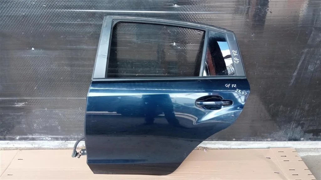 Б.у. дверь SUBARU IMPREZA GP SUBARU IMPREZA GP