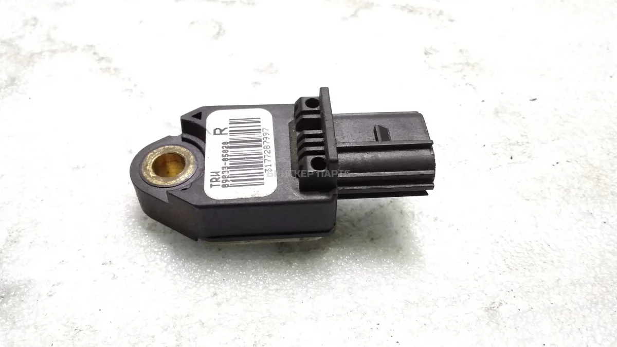 Датчик удара Тойота Авенсис 2 (T250)