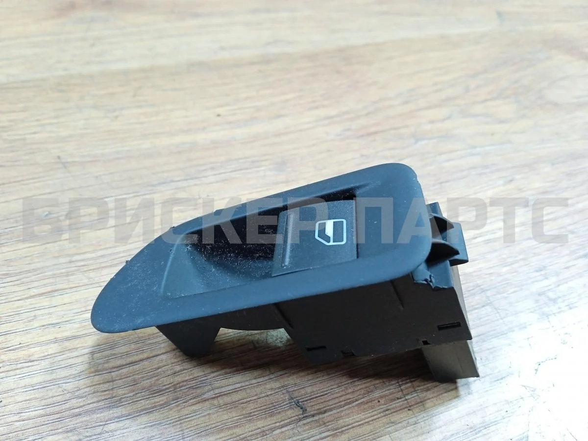 Кнопка стеклоподъемника Фольксваген Гольф Mk6