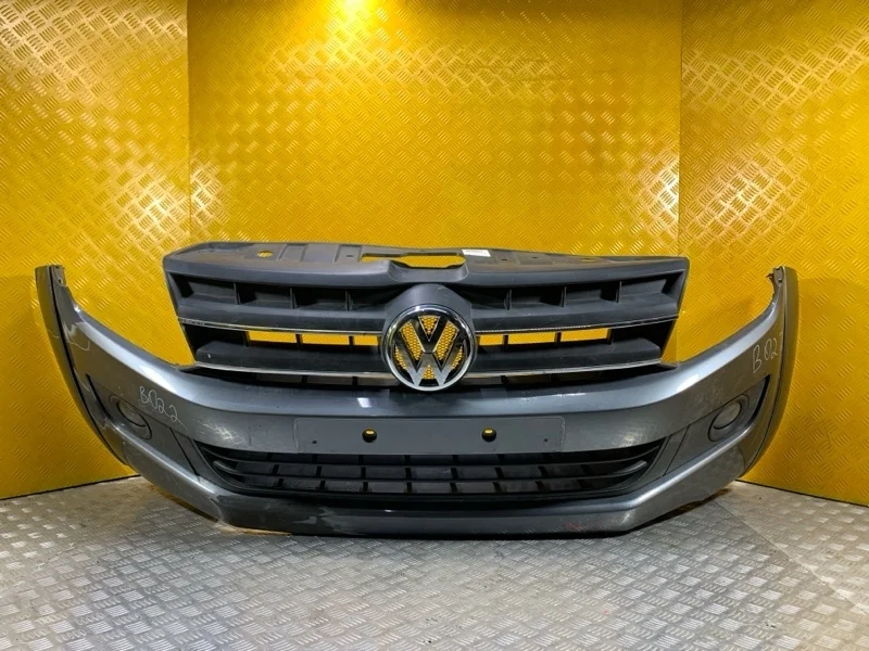 Бампер передний Volkswagen Amarok (2010-2016) 2011 Пикап