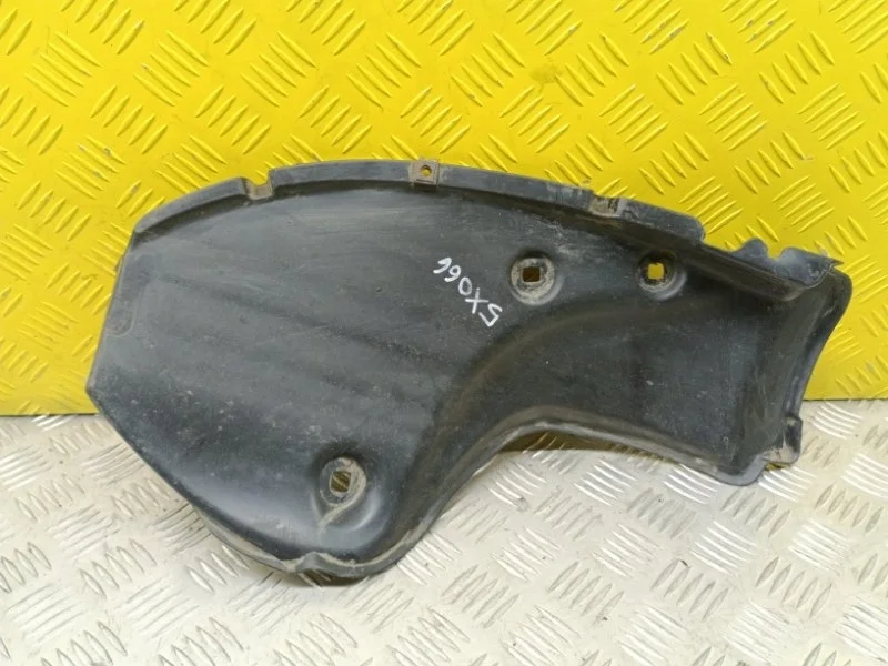 Пыльник Toyota Rav 4 (XA30) (2005-2014) 2006