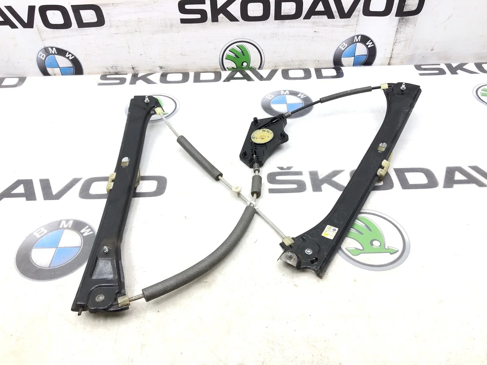 Стеклоподъемник Skoda Superb 2018 3V0837462A 3 (3V) 1.6 DCXA, передний правый