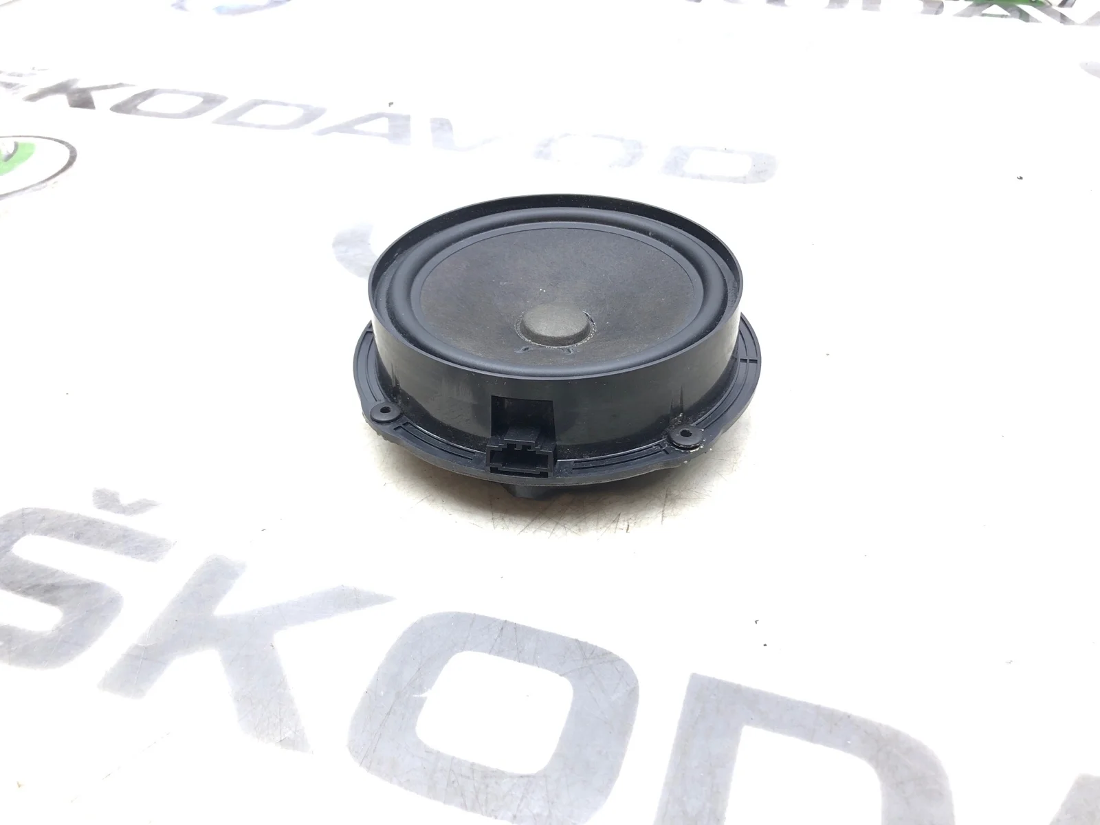 Динамик Skoda Octavia Rs 2013 5E0035411A A7 (5E) 2.0 CUPA