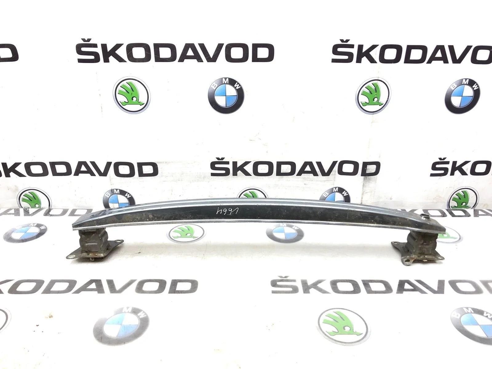 Усилитель бампера Skoda Yeti 2011 5L6807305B 5L 1.8 CDAB, задний
