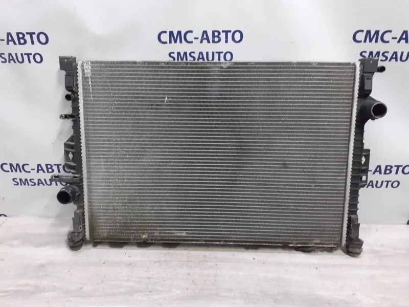 Радиатор охлаждения ДВС Volvo Xc70 31368082 ХС70 3.2