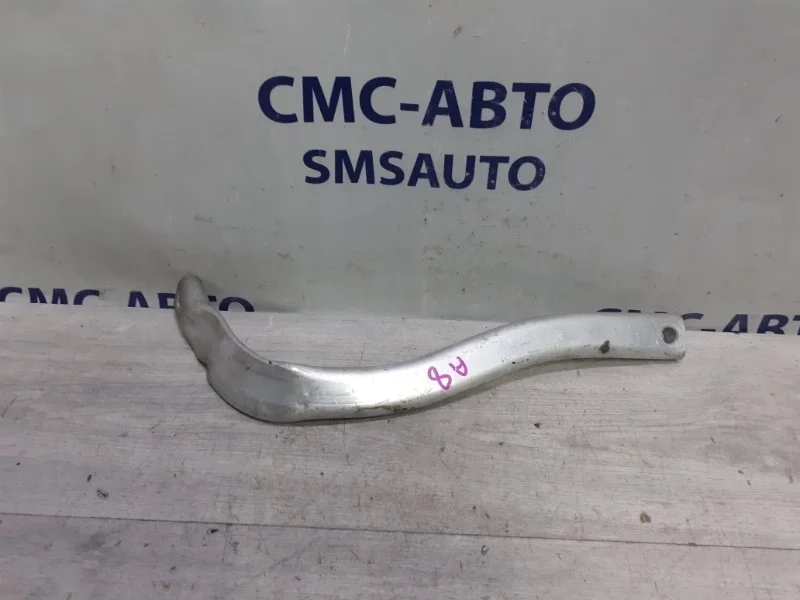 Кронштейн Audi A8 4H0821259B D4 4.2 CDR, передний левый