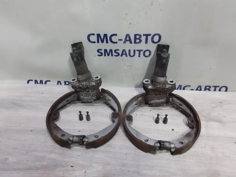 Колодки тормозные Volkswagen Touareg 7P0609723B NF 3.6, задние