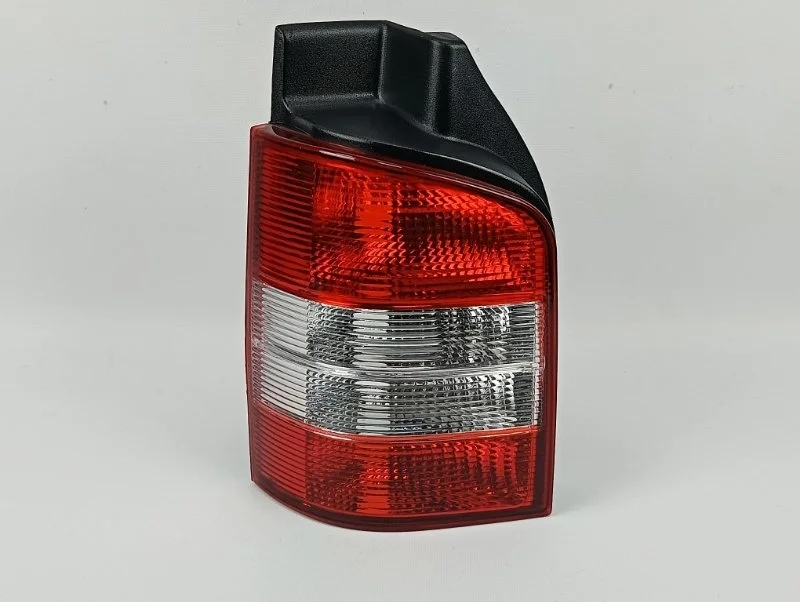 Фонарь Volkswagen Transporter T5