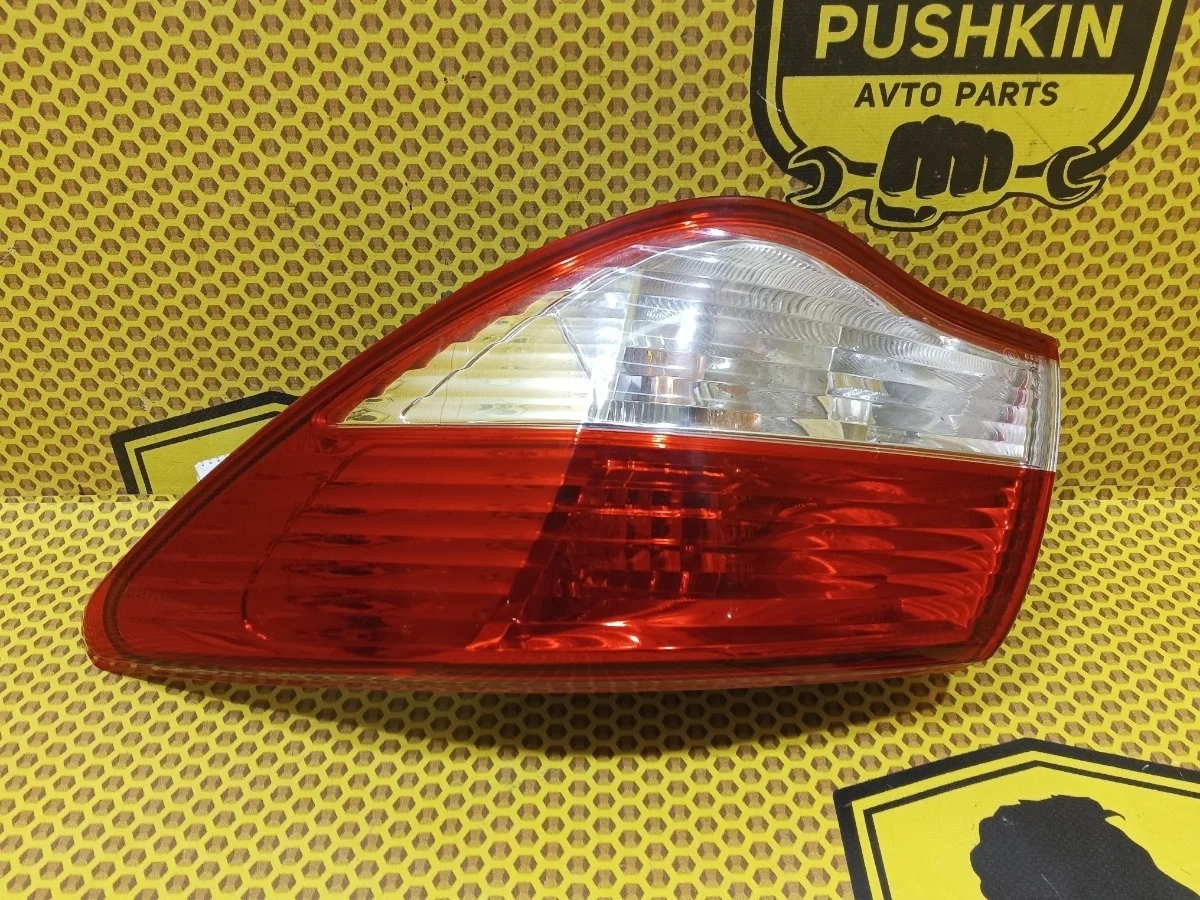 Фонарь в крышку багажника Nissan Almera 2014 G15