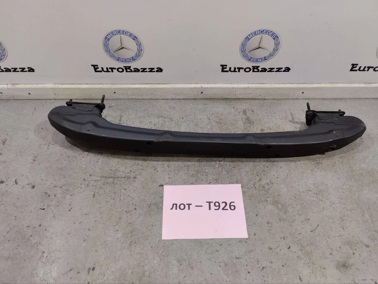 Задний усилитель бампера Mercedes W203