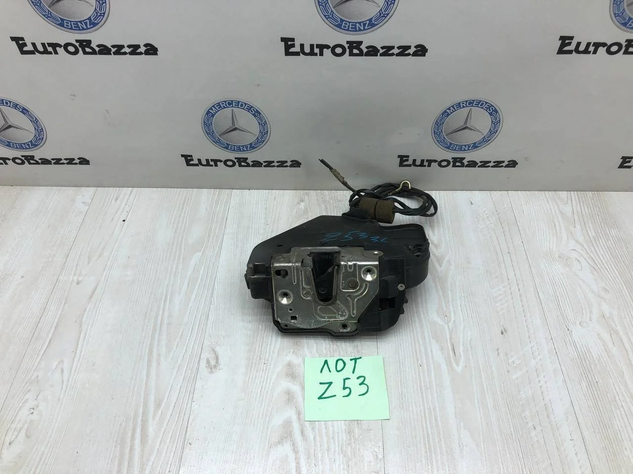 Дверной замок задний левый Mercedes W203