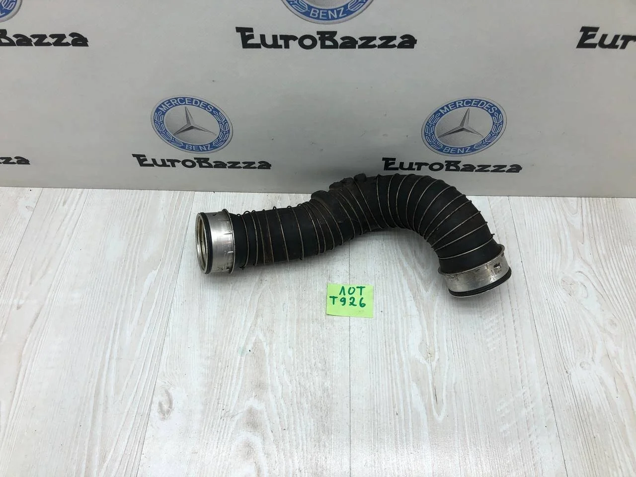 Патрубок интеркулера левый Mercedes W203