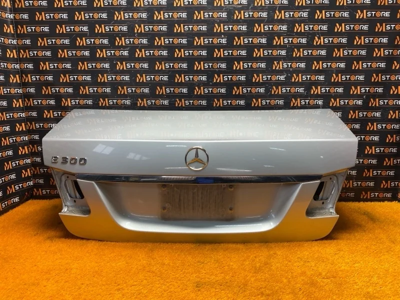 Крышка багажника Mercedes-Benz -class 2013 W212