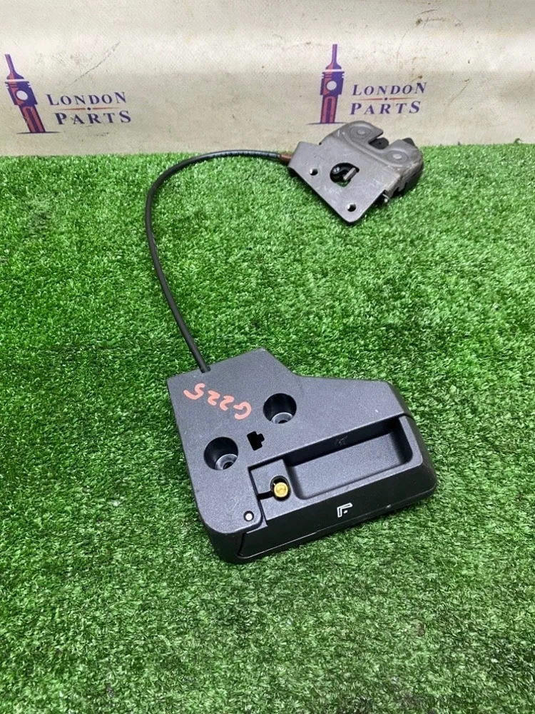 Замок сидения BMW E92