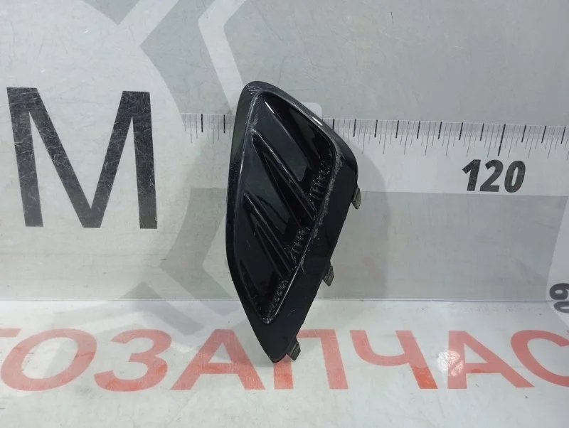 Накладка бампера задняя правая Kia Ceed 3 CD