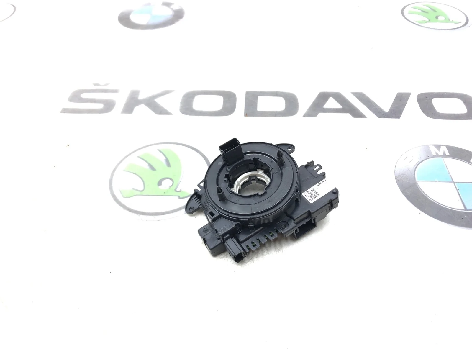 Подрулевое кольцо Skoda Yeti 2011 5K0953569E 5L 1.8 CDAB