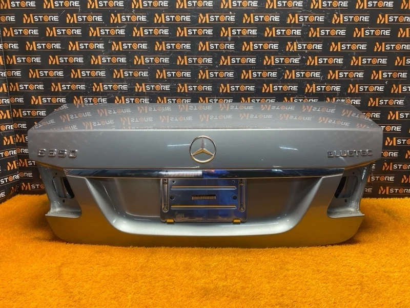 Крышка багажника Mercedes-Benz -class 2011 W212