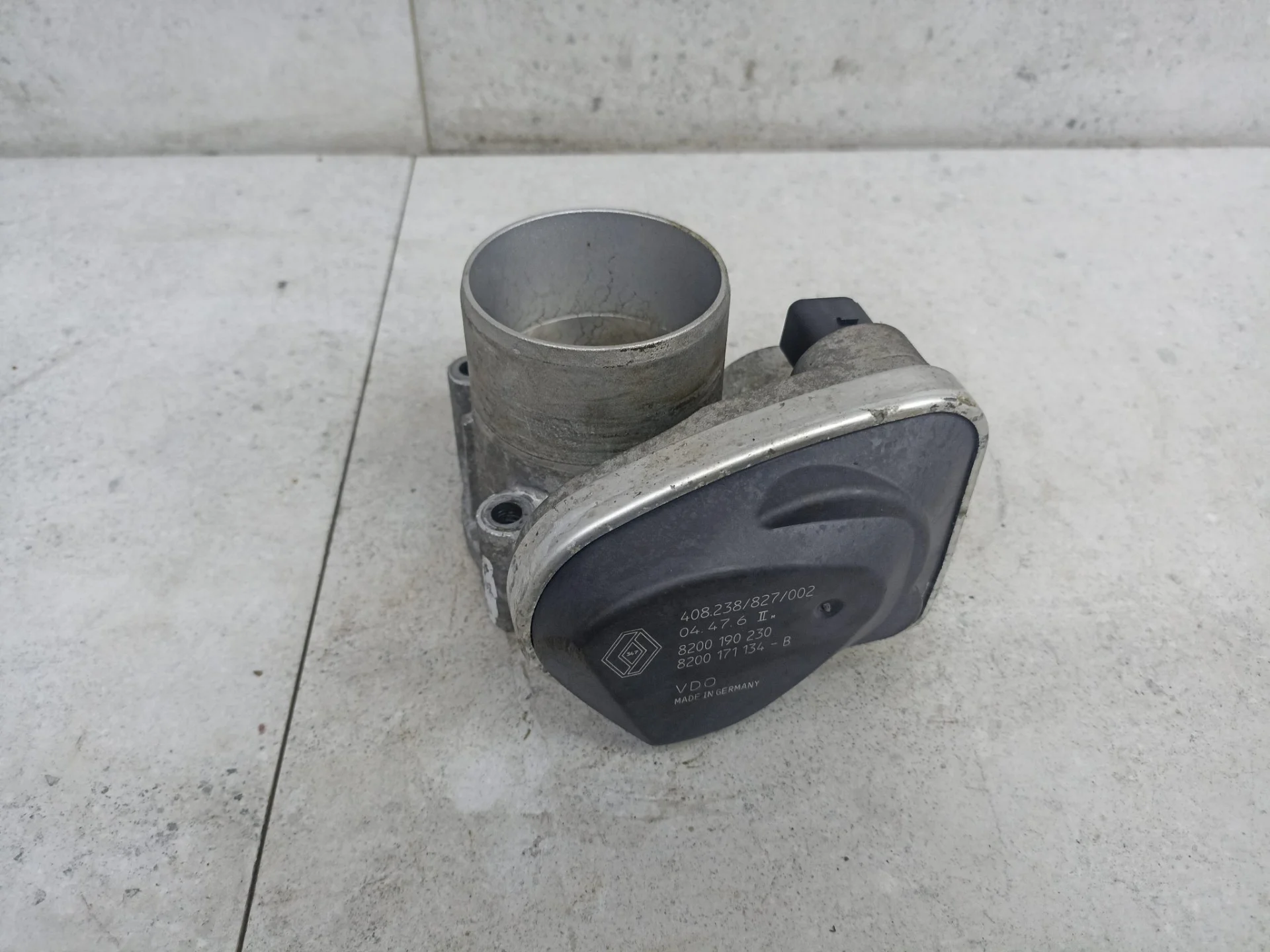 Дроссельная заслонка Renault Megane 3 8200190230