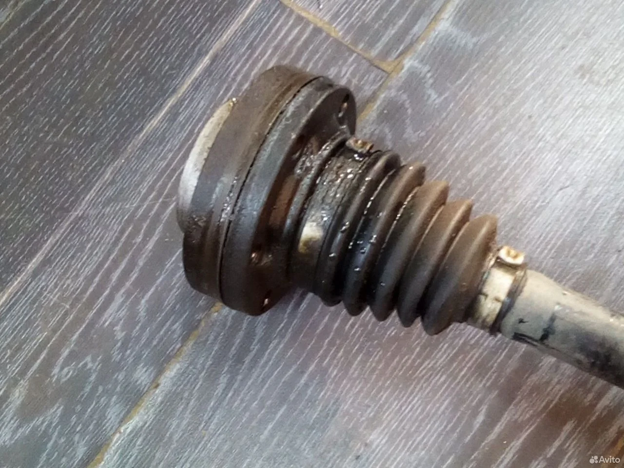 Привод задний vw toureg 7l0501201