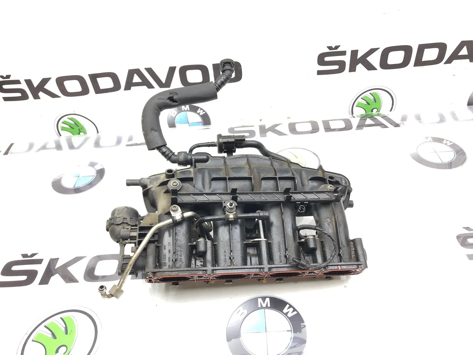 Коллектор впускной Skoda Octavia 2010 06J133185CM A5 (1Z) 1.8 CDAB