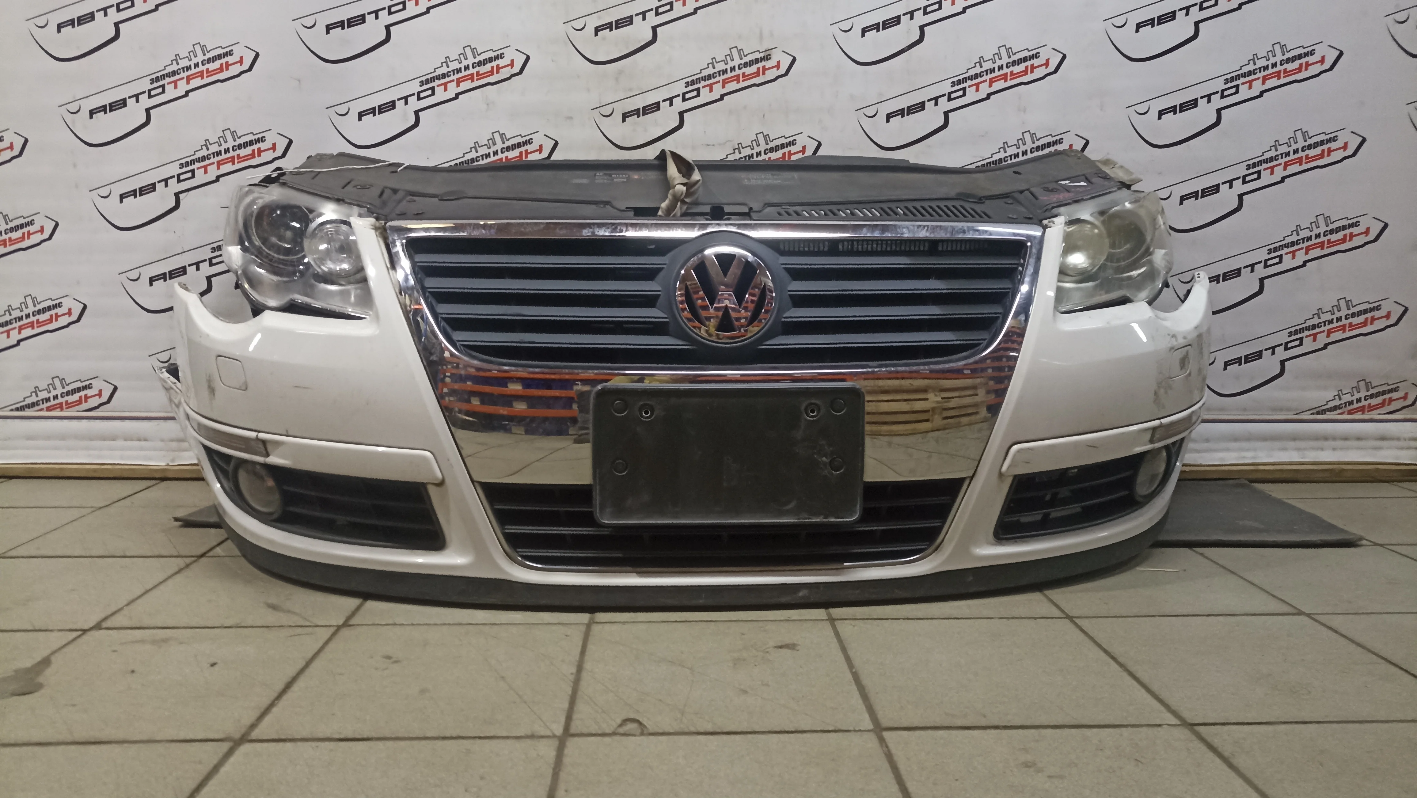 NOSECUT VOLKSWAGEN PASSAT 3C2 3C5 B6 3C0807217E белый, LB9A FA355