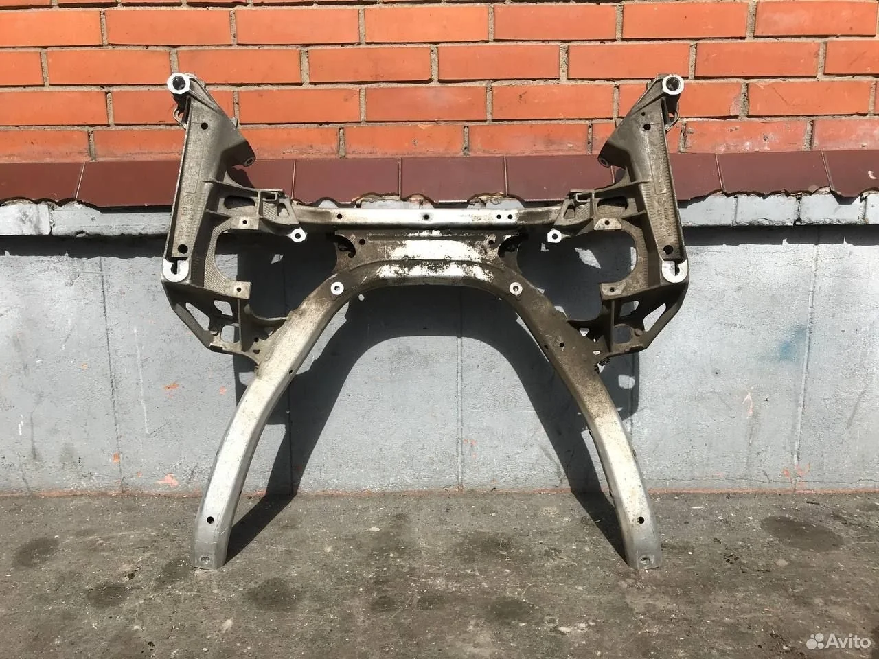 Передний подрамник балка bmw 525 e60 630 e63