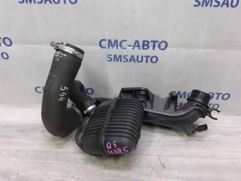 Патрубок интеркулера Audi Q5 8K0145673AJ 8R 2.0T CNC, левый