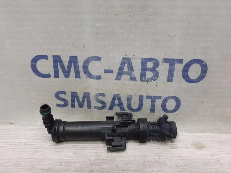 Форсунка омывателя фар Audi Q5 8R0955102A 8R 2.0T CNC, передняя правая