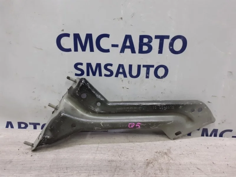 Кронштейн крыла Audi Q5 8R0821135 8R 2.0T CNC, передний левый