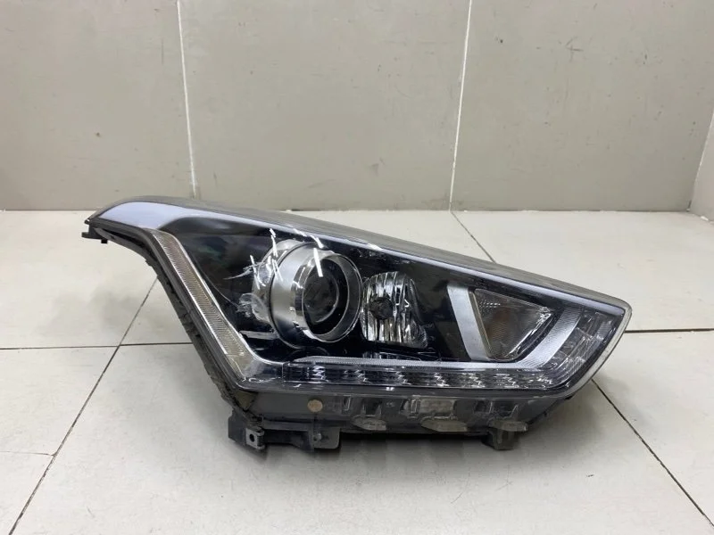 Фара правая Hyundai Creta 1