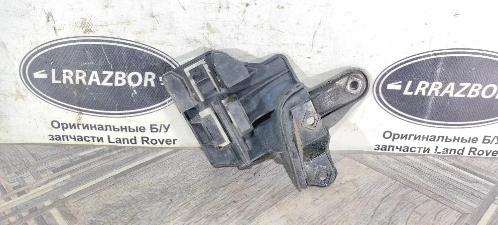 Кронштейн бампера левый Range Rover L322 05-09