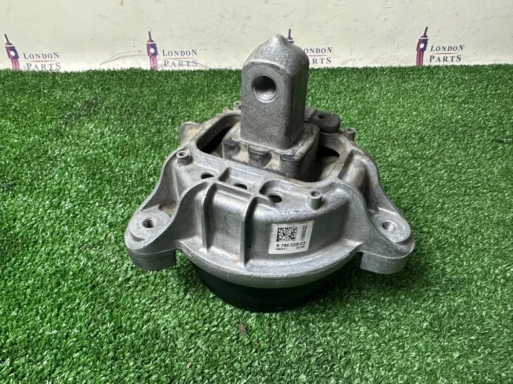 Подушка двигателя BMW 528i F10