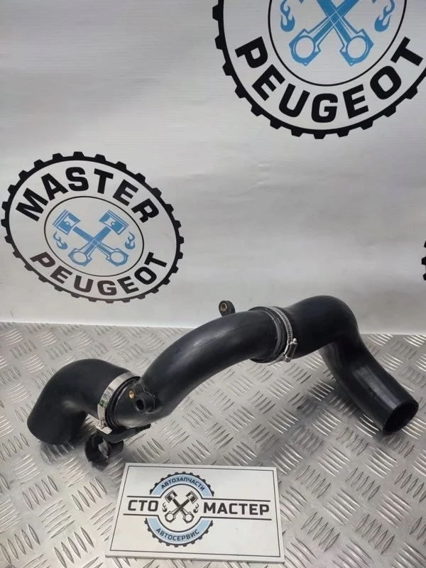 Патрубок интеркулера Peugeot Boxer