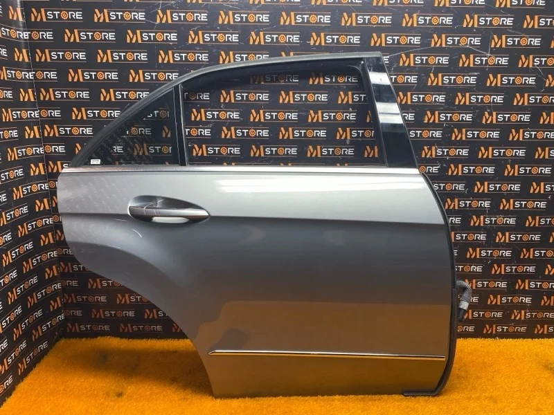 Дверь Mercedes-Benz -class 2011 W212