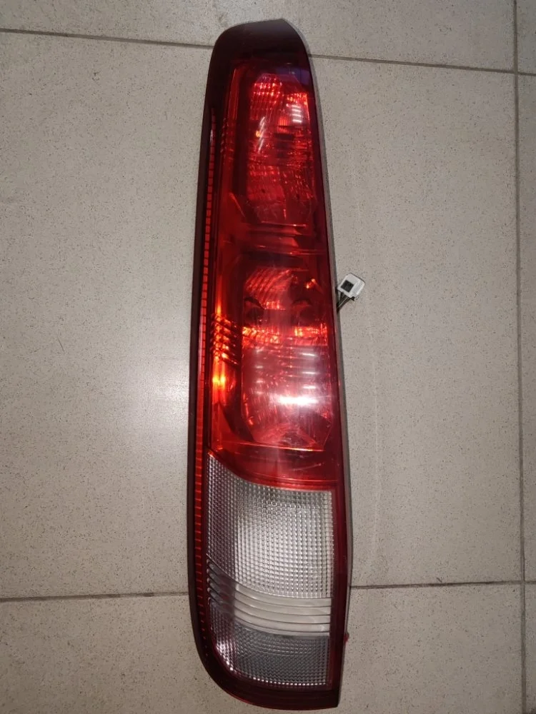 Фонарь Nissan X-Trail 265558H326 T30 MR20, левый