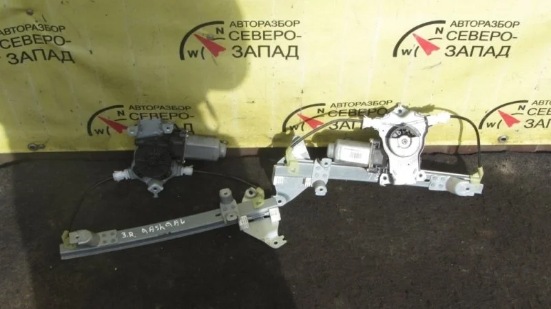 Стеклоподъемник Nissan Qashqai 82701JD400 J10 MR20, задний левый